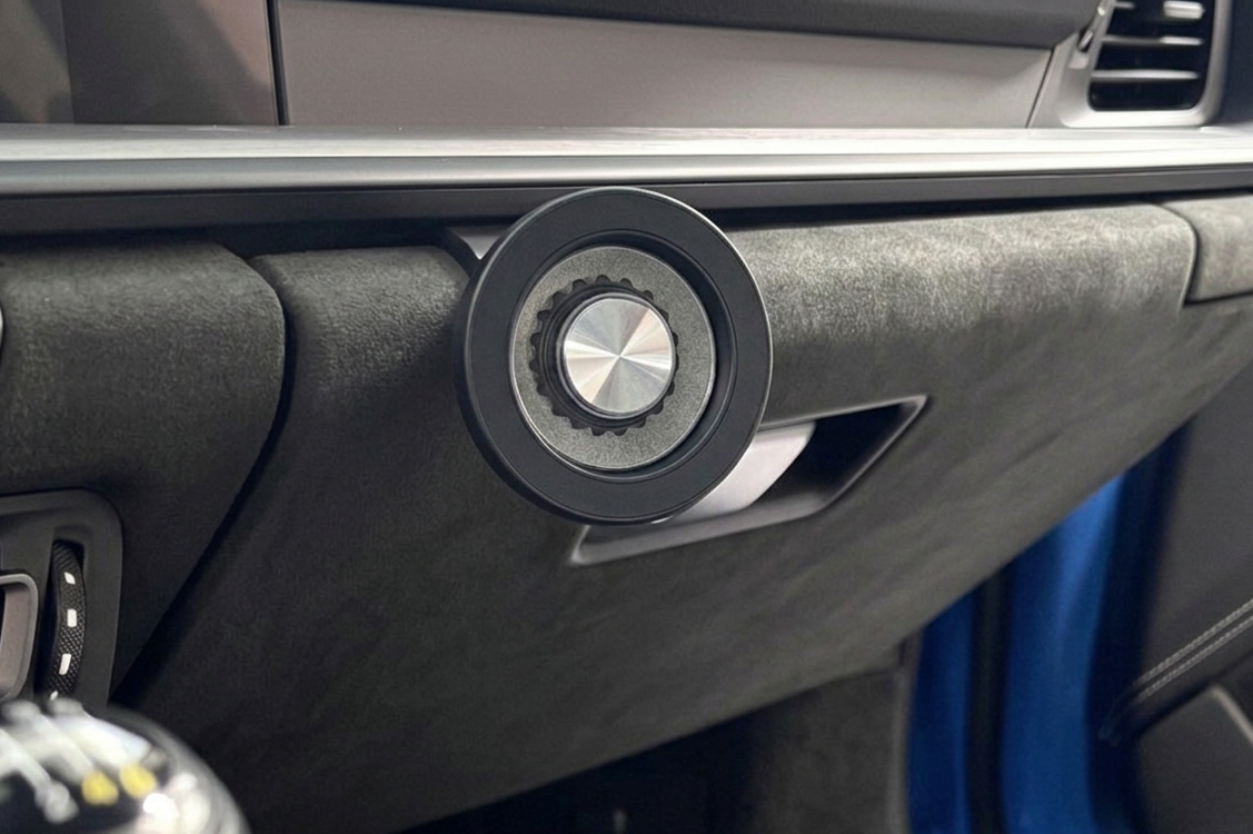 Glovebox Magnetic Phone Mount for Porsche 911/Boxster/Cayman